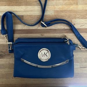 Michael Kor’s Cross Body Purse